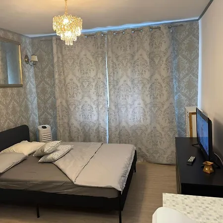 Petit Aradului Apartmán Temešvár